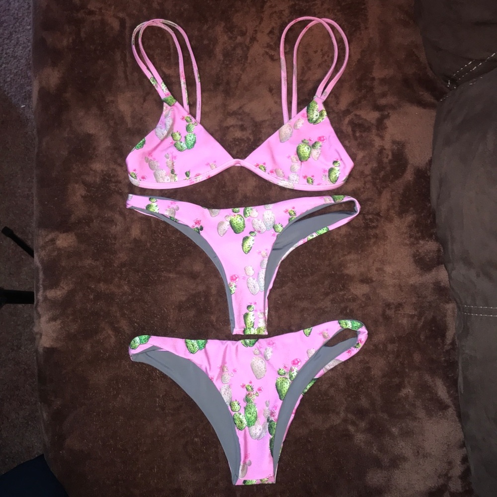 Lali + Layla Cactus Flower bikini / Size S